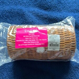 NWT Lilly Pulitzer Wicker Clutch